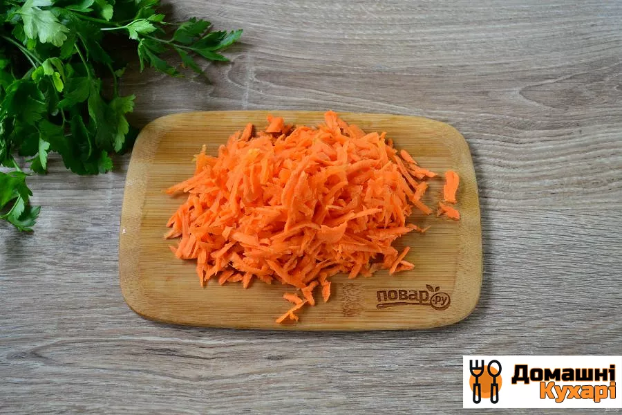 Курячі гомілки з цибулею і морквою - фото крок 4