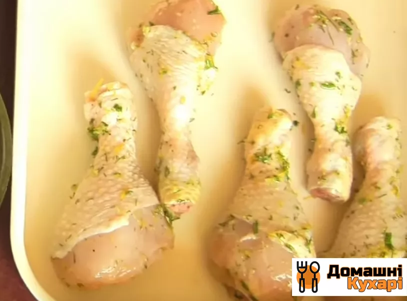 Курячі ніжки в духовці, запечені з лимонним соком - фото крок 4