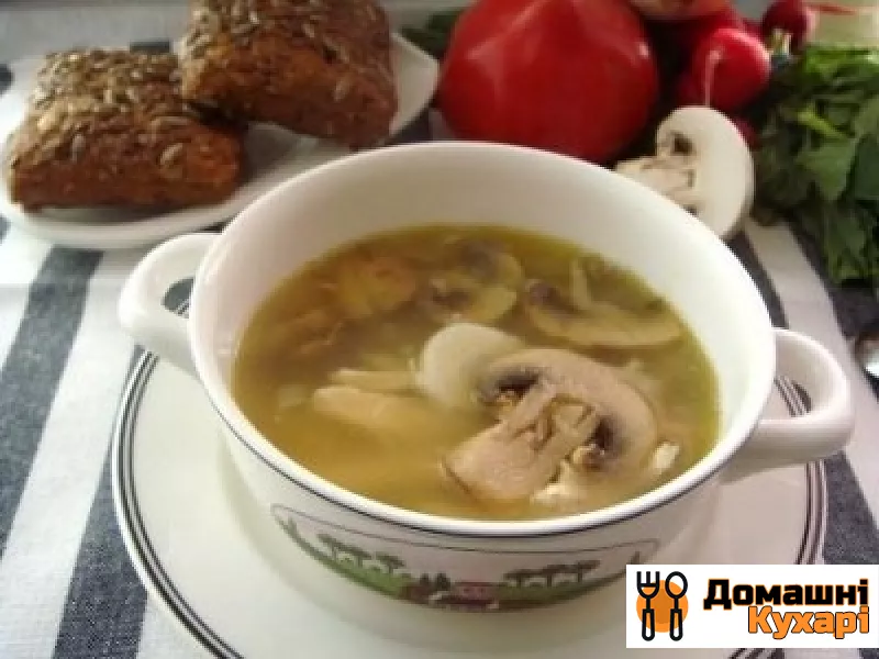 Курячий суп з грибами і цибулею пореєм - фото крок 4