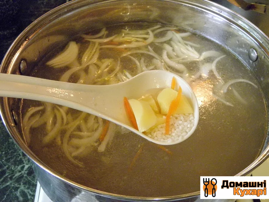 Курячий суп з рисом і картоплею - фото крок 5