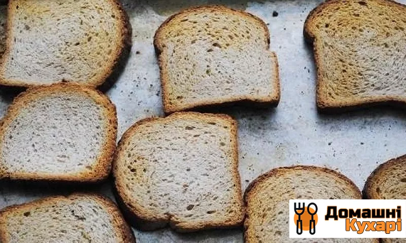 Квас з білого хліба - фото крок 1