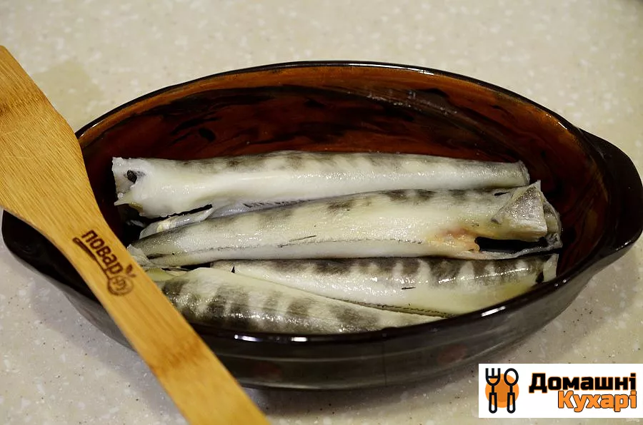 крижана риба, запечена з чебрецем - фото крок 2