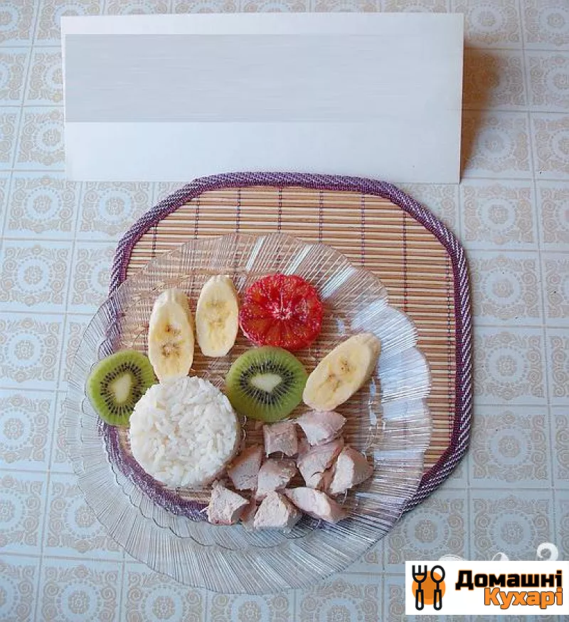 Легкий салат з рису, курки і фруктів - фото крок 5