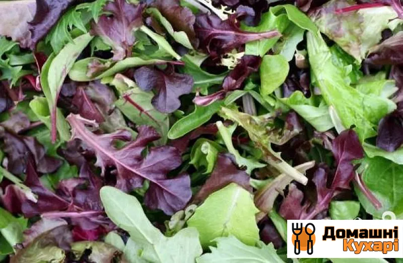 Літній салат із заправкою з пармезану - фото крок 4